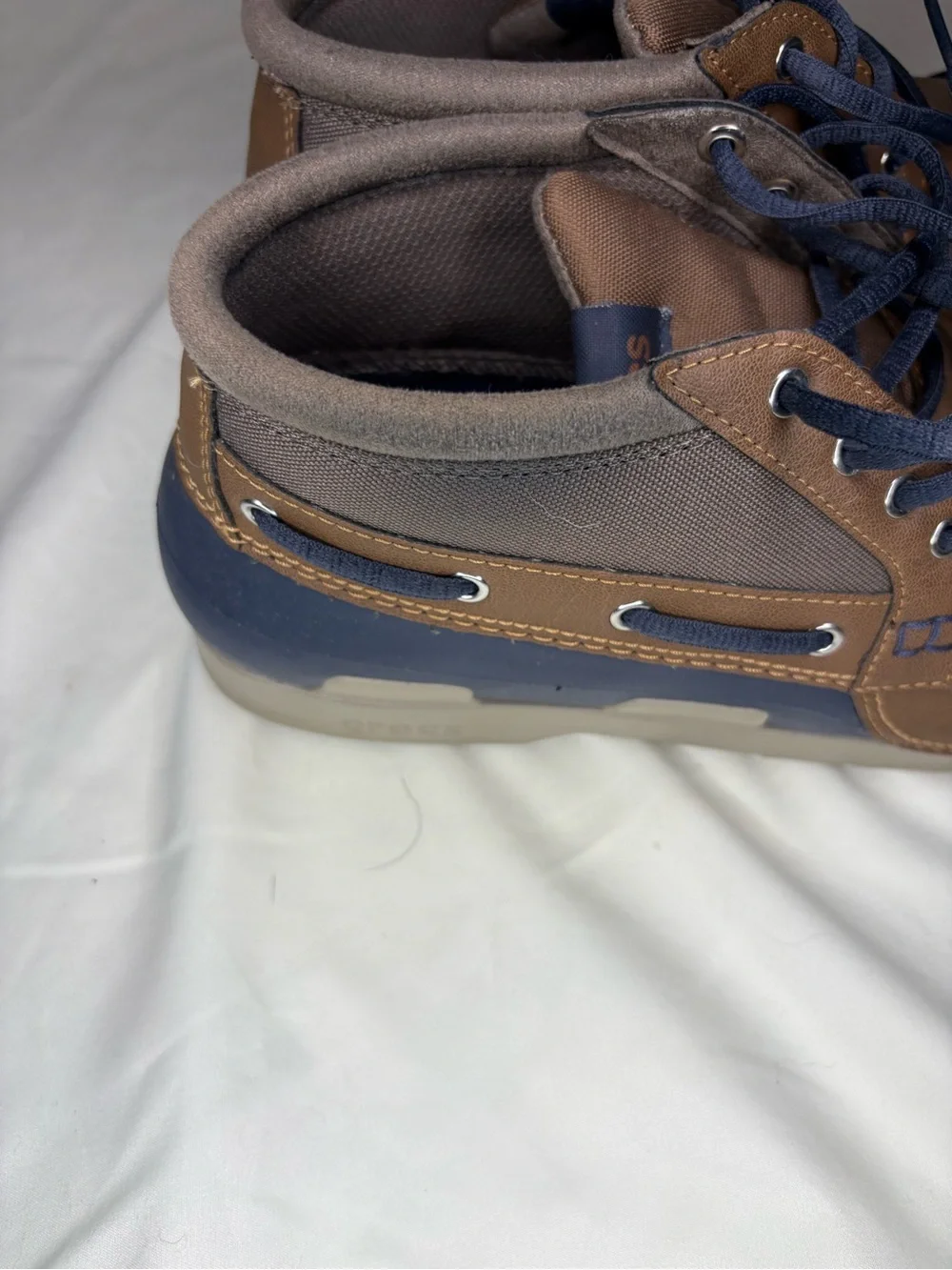 CROCS Men’s Brown Boat Chukka Shoes with Navy Laces Waterproof Size 10